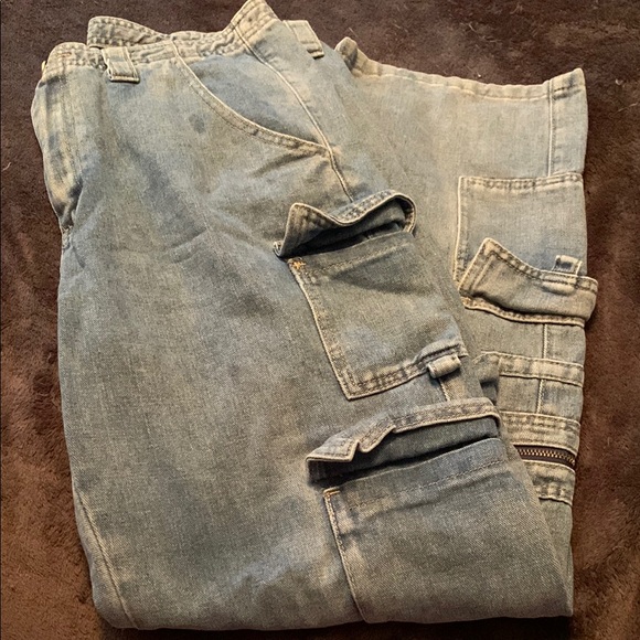 Women’s G.I.L.I. Blue Cargo Pants with Durable Cotton - Picture 1 of 2